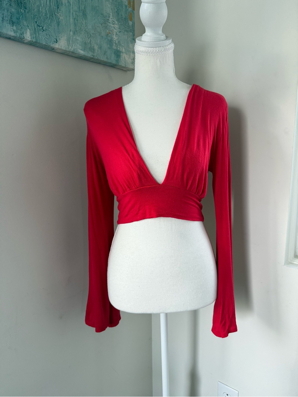 PrettyLittleThing Red Deep V Crop Top